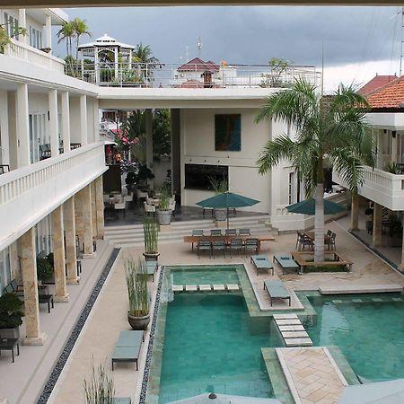 Bali Court Hotel & Apartment Legian Exteriér fotografie