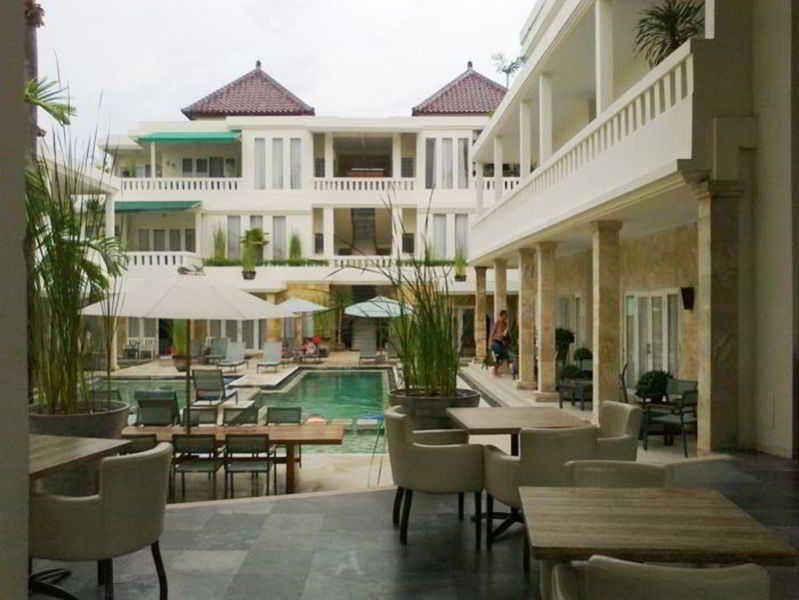 Bali Court Hotel & Apartment Legian Exteriér fotografie