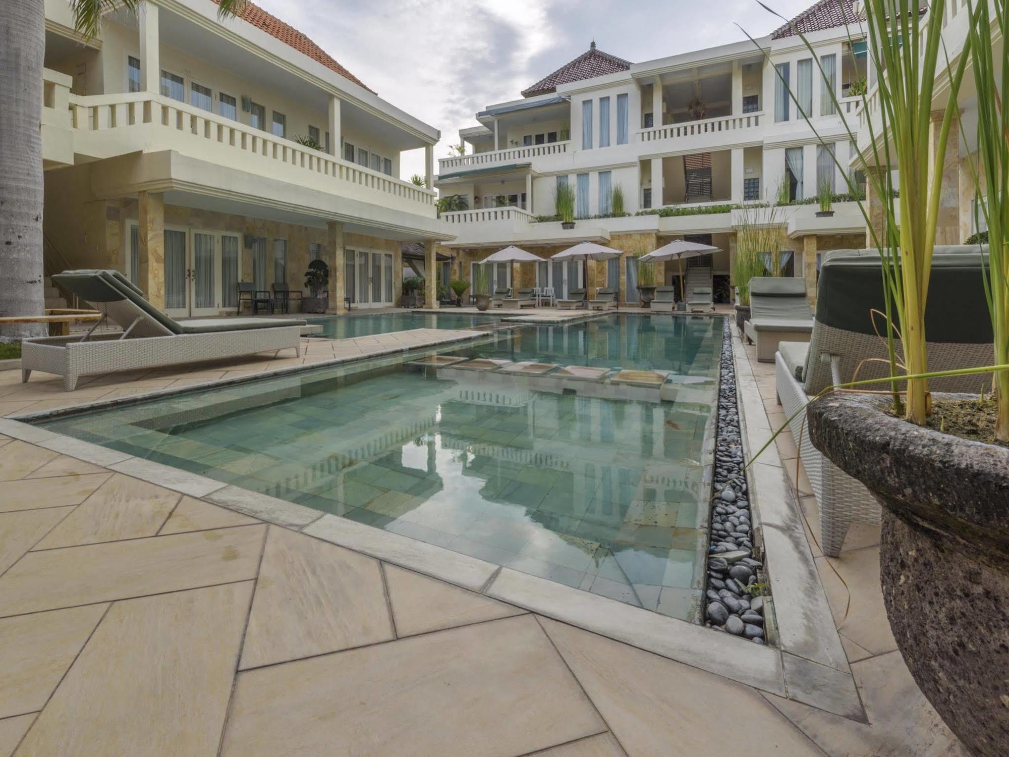 Bali Court Hotel & Apartment Legian Exteriér fotografie